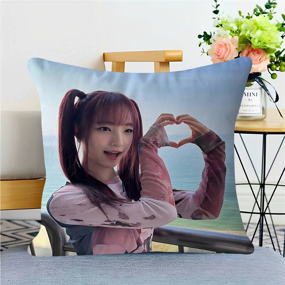 Sängerin Y-YUNHA Kissenbezug Toon Geschenk Kissenhülle Schlafzimmer Zuhause Sofa Stuhl Sitz Dekor Kissenbezug