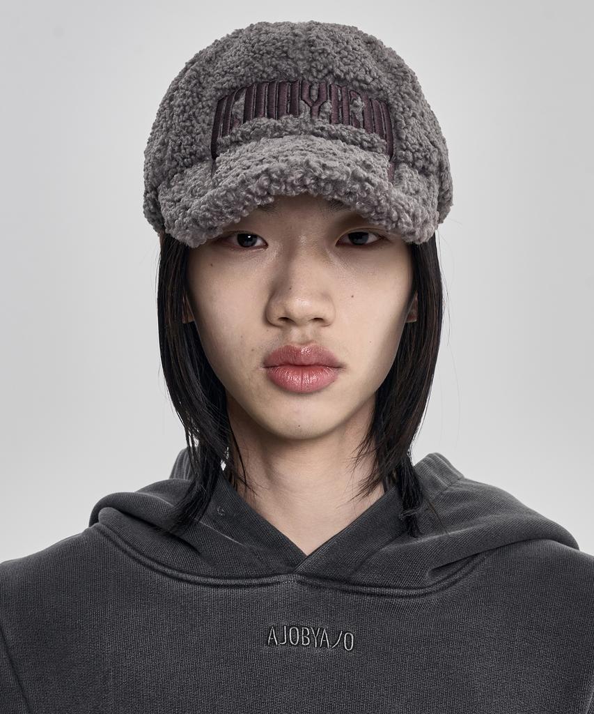 AJOBYAJO Arch Logo Fleece Cap [Grey]