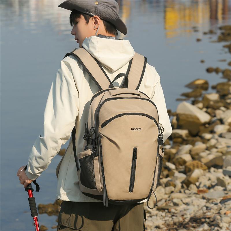 Leichter Nylon-Rucksack für Damen & Herren – Wasserdichtes Outdoor-Design mit mehreren Taschen, Ideal zum Wandern und Reisen
