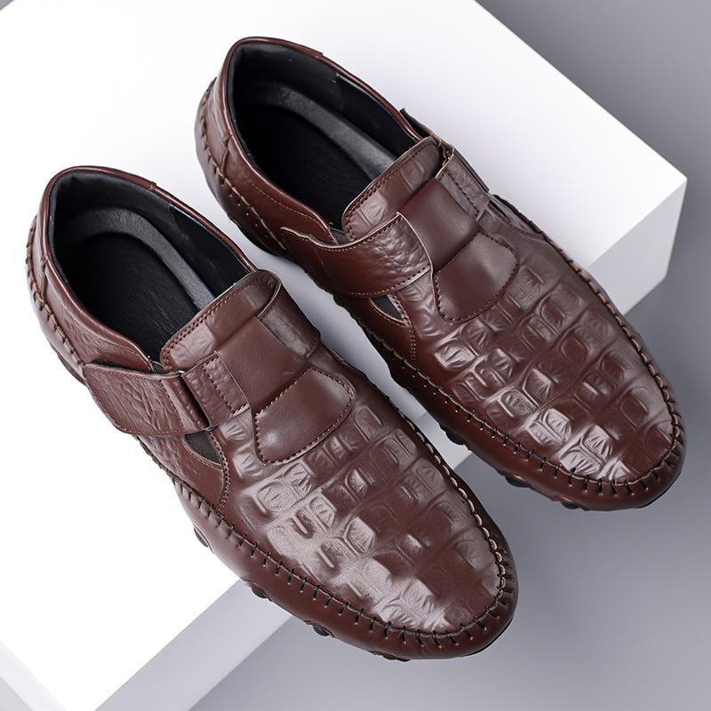 New Soft Leather Casual Shoes Men Fashion Casual Youth Loafers Versatile Male Business Bean Shoes Leisure Walk Moccasins Slip-On