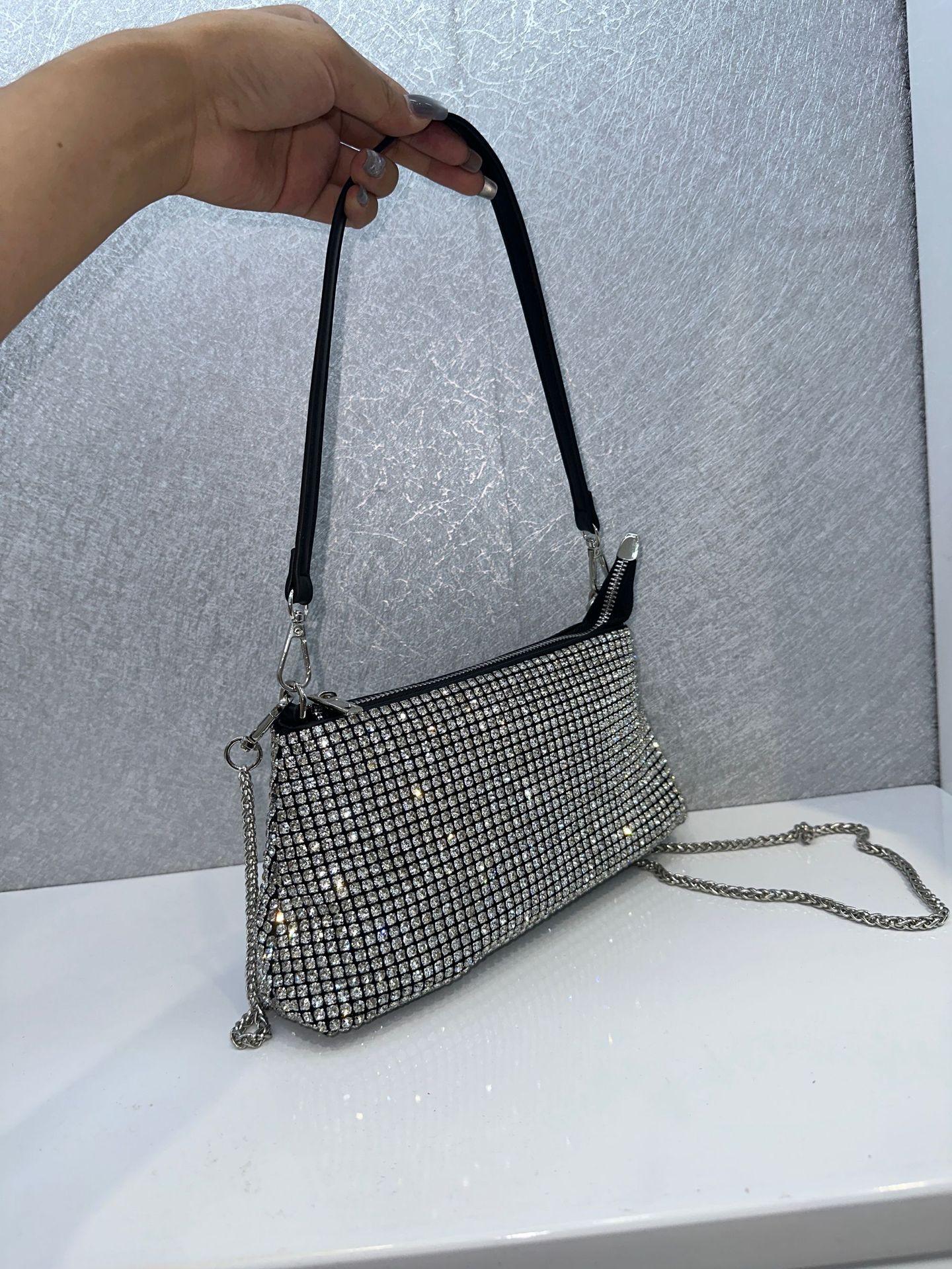 

Женская сумка для ужина King Rhinestone, полная бриллиантов, сумка для переноски в руке, инкрустированная бриллиантами, высококачественная одноплечевая сумка с косым креплением серебряный