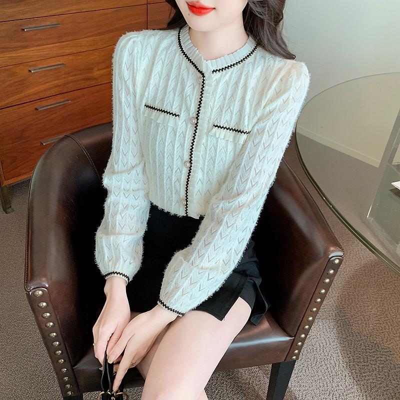 Winter Velvet Fashion New 2024 Long Sleeve O-Neck Office Lady Apricot Lace Blouse Shirt Women Tops Blouses Shirts J815