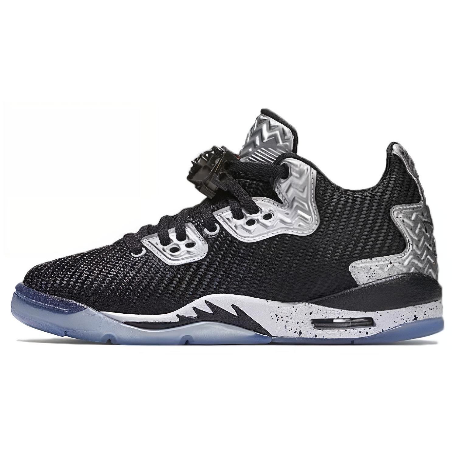 

Jordan Spike 40 Low Bred Platinum 833459-002 40.5