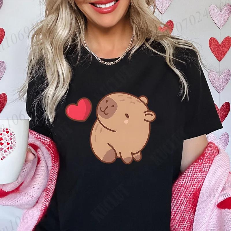 Love Heart Capybara Female Clothing Casual Tshirt Women Summer Harajuku Shirts Cute Graphic Tops Fashion Valentines Day Tees