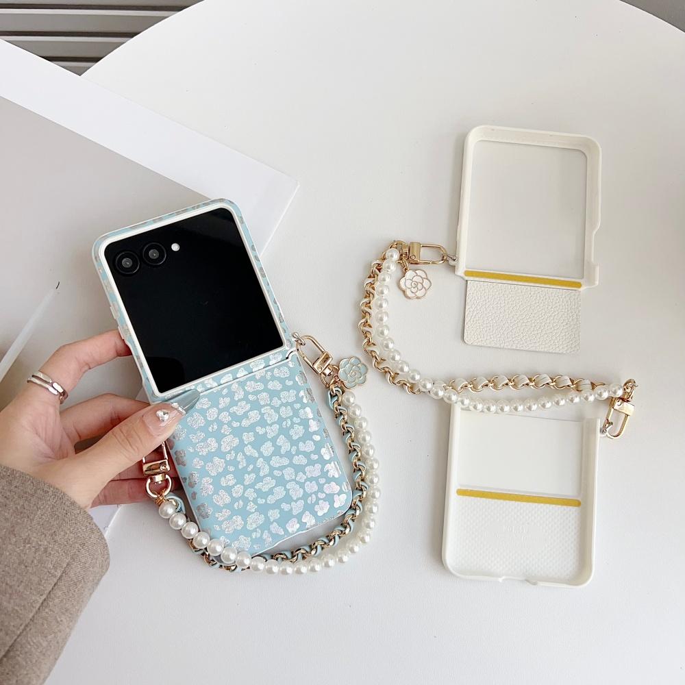 Laser Leopard Print Lanyard Phone Case For Samsung Galaxy Z Flip 8 7 6 5 Flip7 FE Foldable Bracelet Shockproof Protective Cover