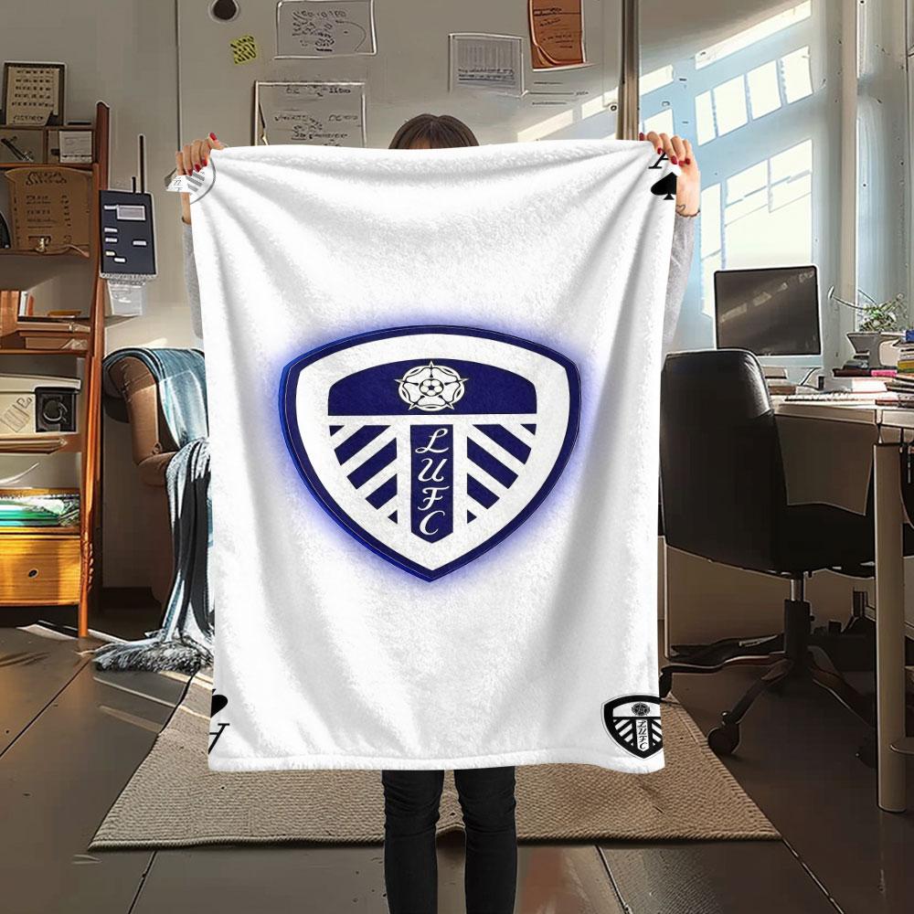 Leeds Blanket, High Quality Comfortable for All Seasons, Home Decor, Warmth and Comfort