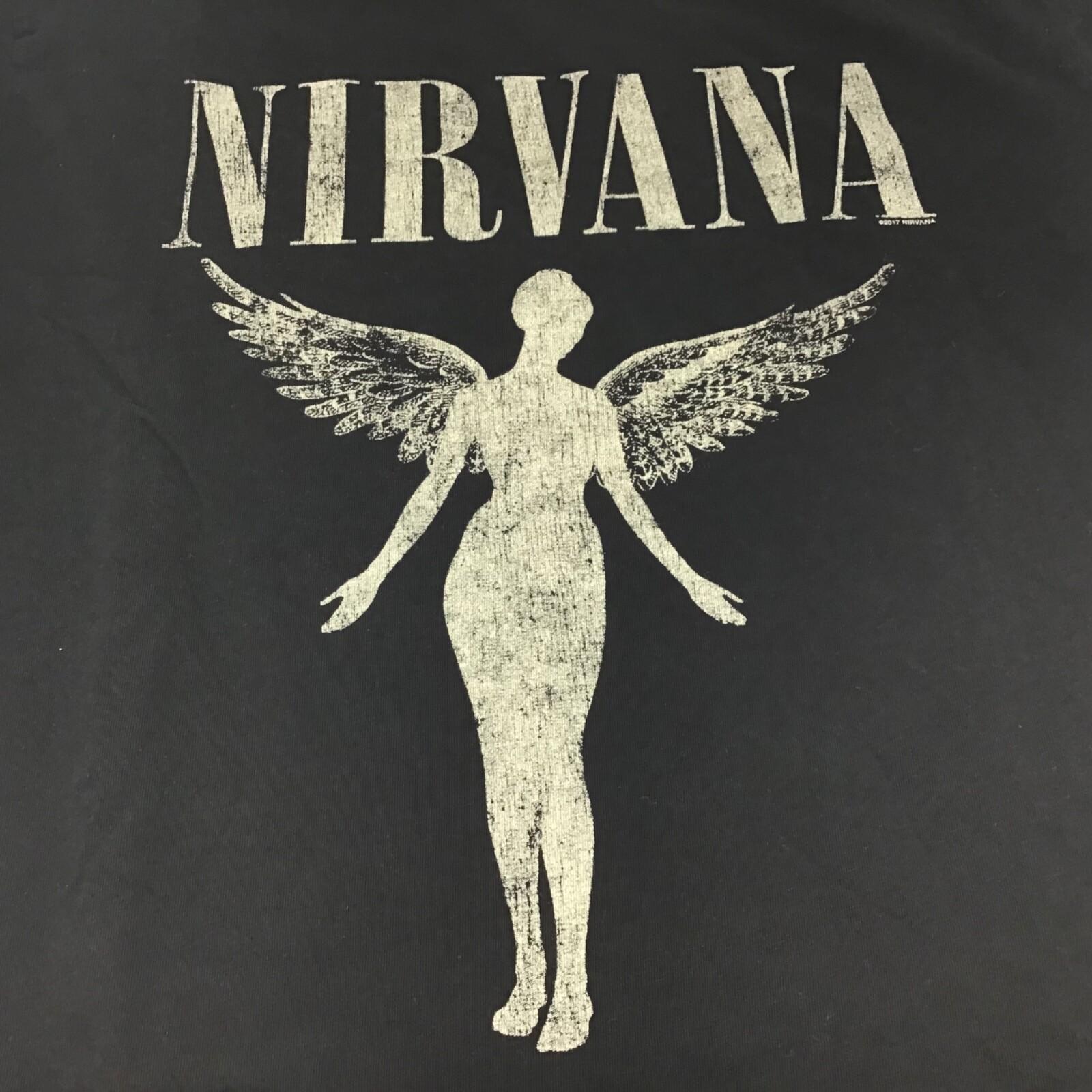 26 Nirvana graphic Black T shirt New men size Medium Unisex T-Shirt L