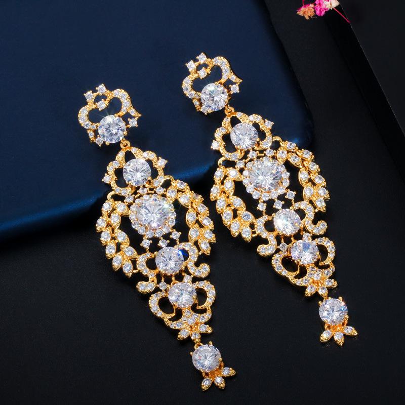 E0289 White Zircon Hollow Fringed Earrings, Needle Full Diamond Bridal Earrings
