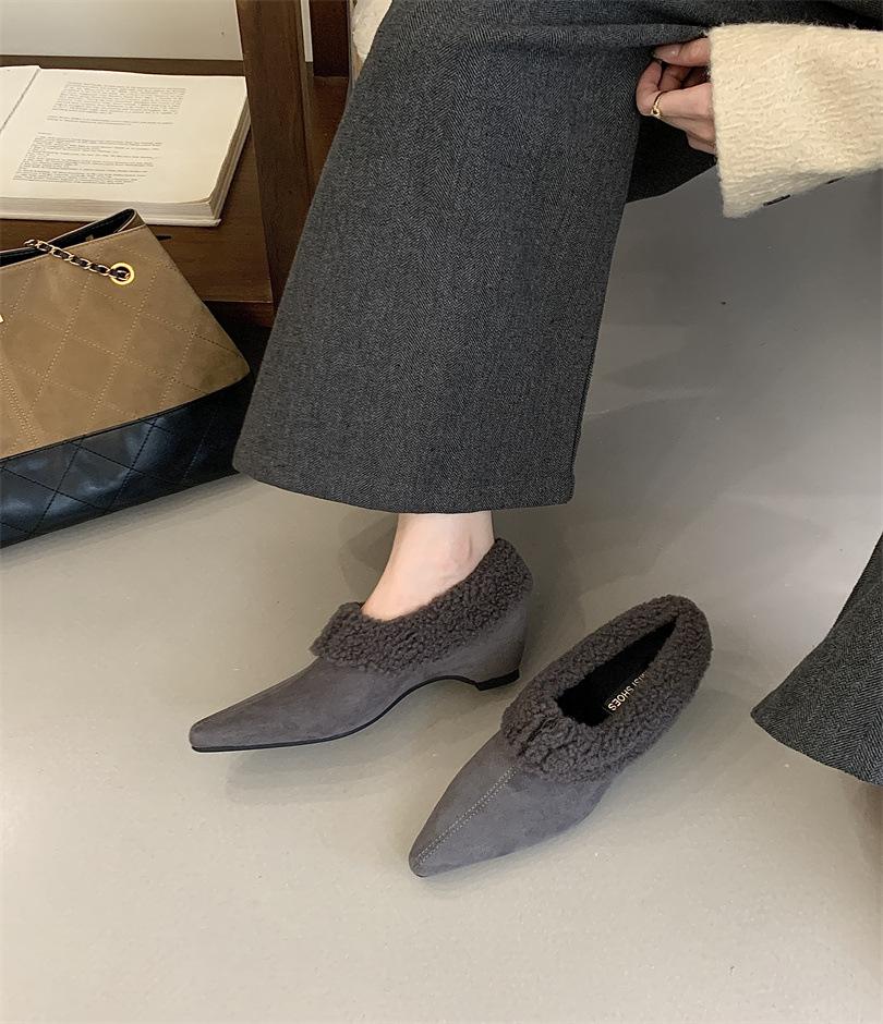 

Mao Mao shoes 2025 autumn and winter new low-heeled versatile pointed tip fleece warm deep-mouth single shoes wool roll cotton ladyshoes 39 сірий колір