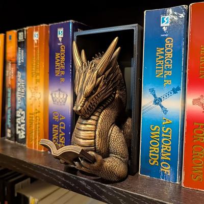 Resinové dračí designové zarážky na knihy Gotický styl Mocný dračí ocas Ozdoba na knihovnu Dekorativní Ruční výroba Řemeslo Dekorace na polici Dárky