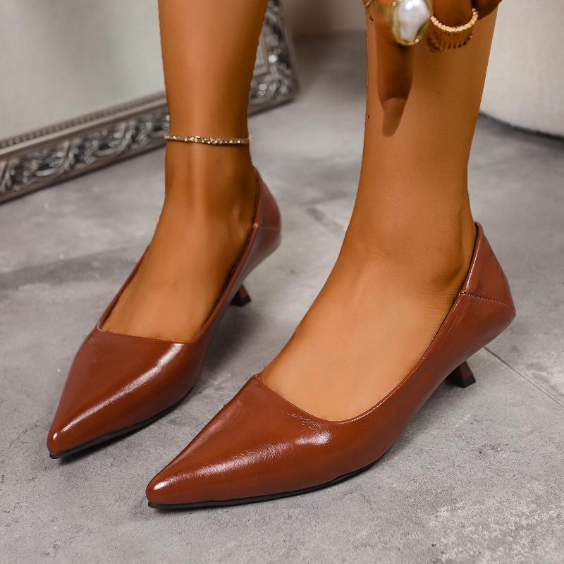 

Модная женская обувь 2025 Новая модная женская обувь на высоком каблуке с острым носком на тонком каблуке, неглубокие лодочки-слипоны для классического платья, офиса и карьеры 38 коричневый
