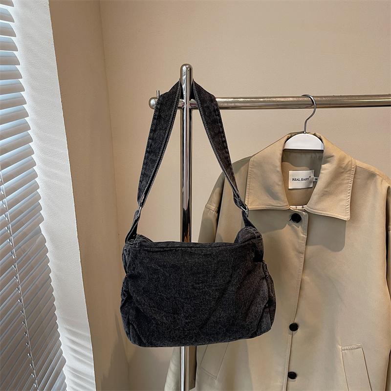 Large Capacity Denim Bag Student Class Crossbody Bag Letter Embroidery Women Commuter Tote Bag