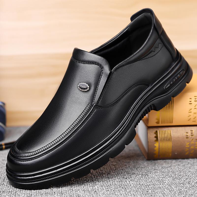 Fashion Men's Business Casual Leather Shoes Thick Sole Round Head New Designer Loafers Male Spring Summer Black Hallow Shoes Man