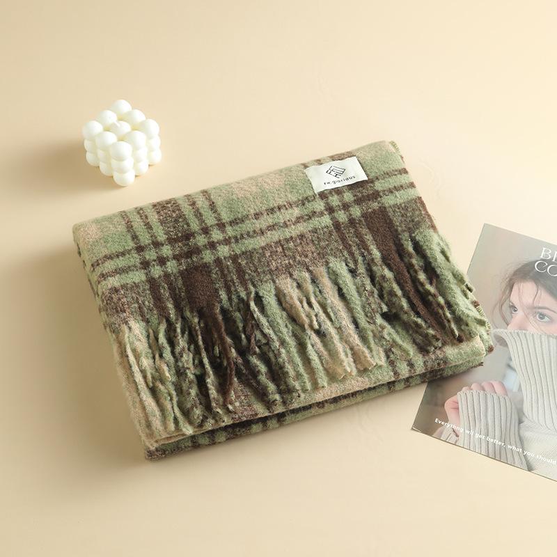 Premium contrasting color plaid scarf, winter warm couple scarf dual-purpose fringed decorative shawl