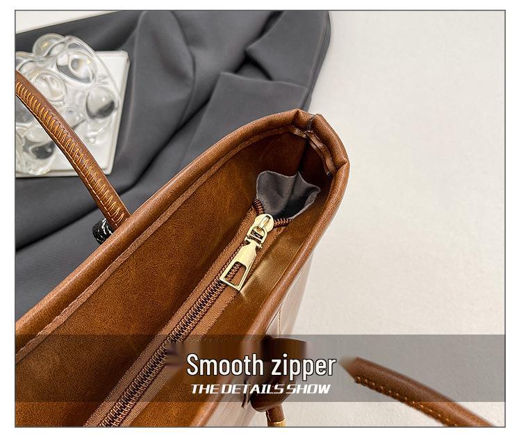 2025 New Women's Autumn/Winter Retro Textured Shoulder Handbag Tote