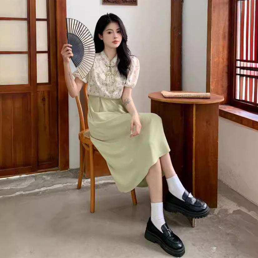 Retro New Chinese Jacquard Buckle Thin Short-sleeved Blouse Suspender Dress Women's Summer 2026 New Two-piece Set
