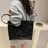 High Value Cherry Printed Tote Bag Women's New Fashion Trend Large Capacity Shoulder Bag Leisure Bag