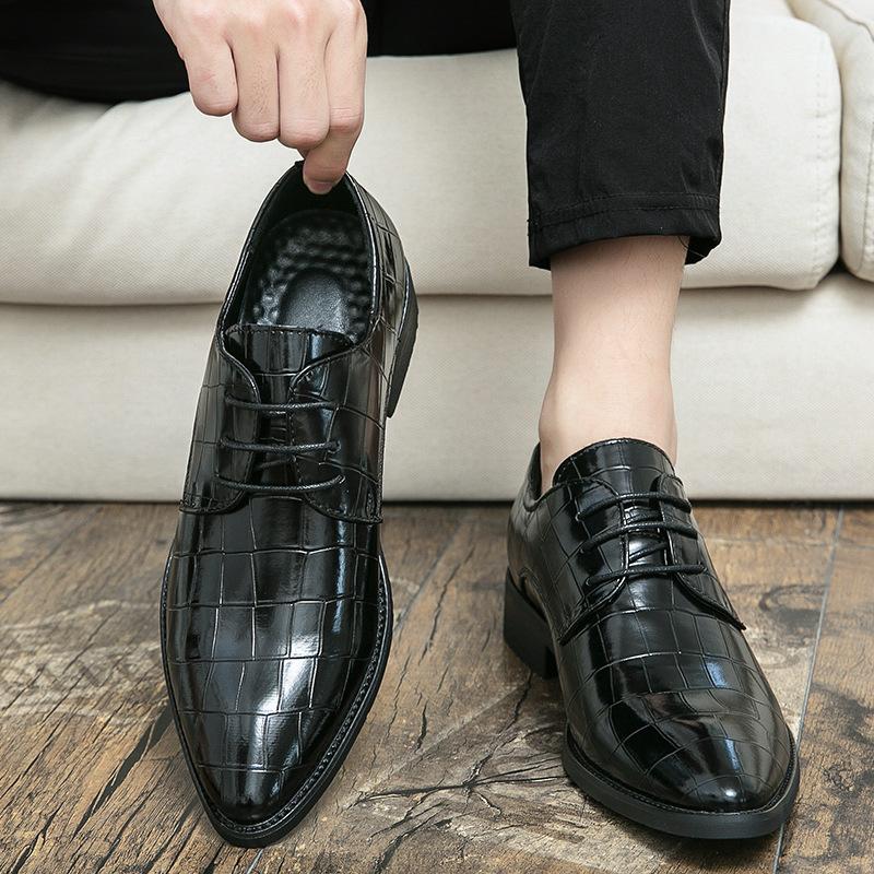 Large Size Pointed Leather Shoes Men's Size 38-48 Green Business Dress Wedding Shoes British Business Dress Leather Shoes