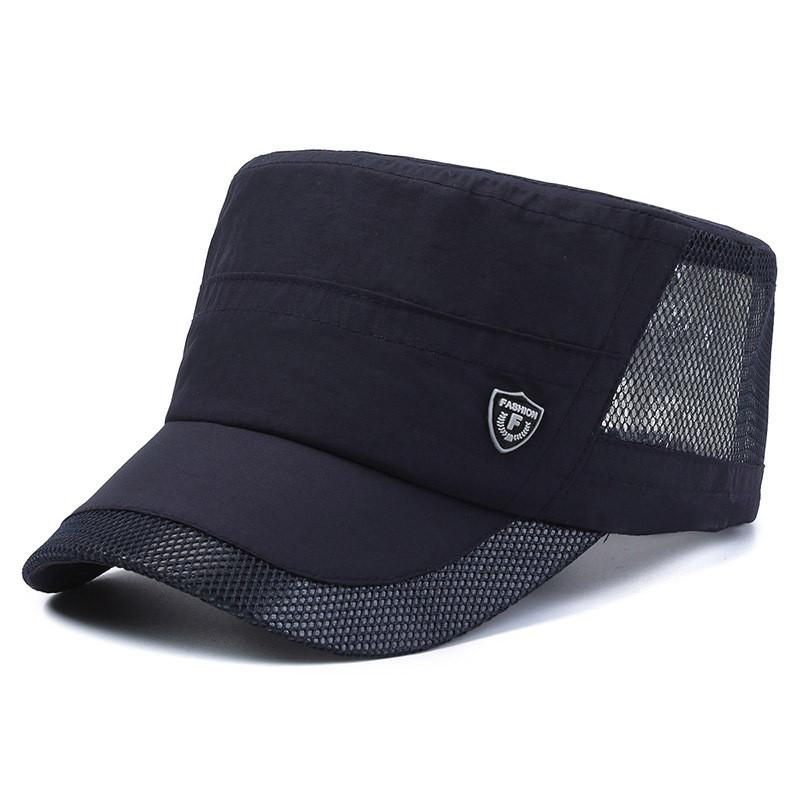 

Summer Sun Protection Cap For Men With Breathable Mesh And Adjustable Fit темно-синього кольору
