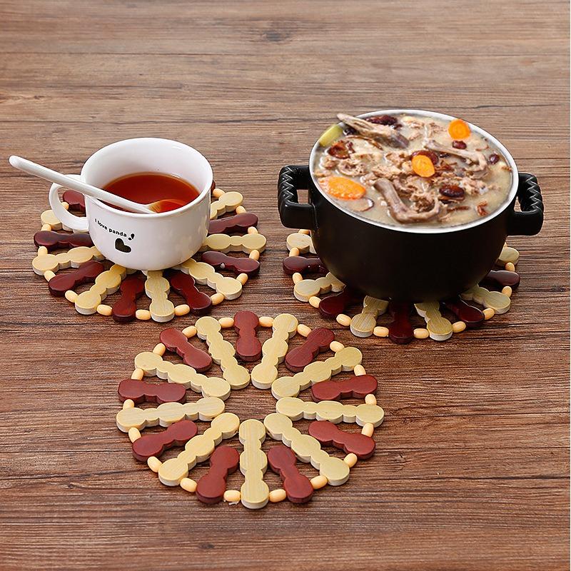 2pcs Heat Insulation Pad Non Slip Insulated Bamboo Mat for Hot Pots and Pans Kitchen Dining Table Cup Coaster