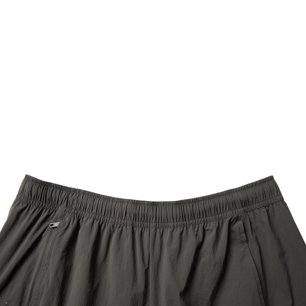 Li Ning Sports Lifestyle Series Solid Color Mid Waist Breathable Versatile Straight Leg Cargo Shorts Men Shorts Graphite-Grey AKSV409-2