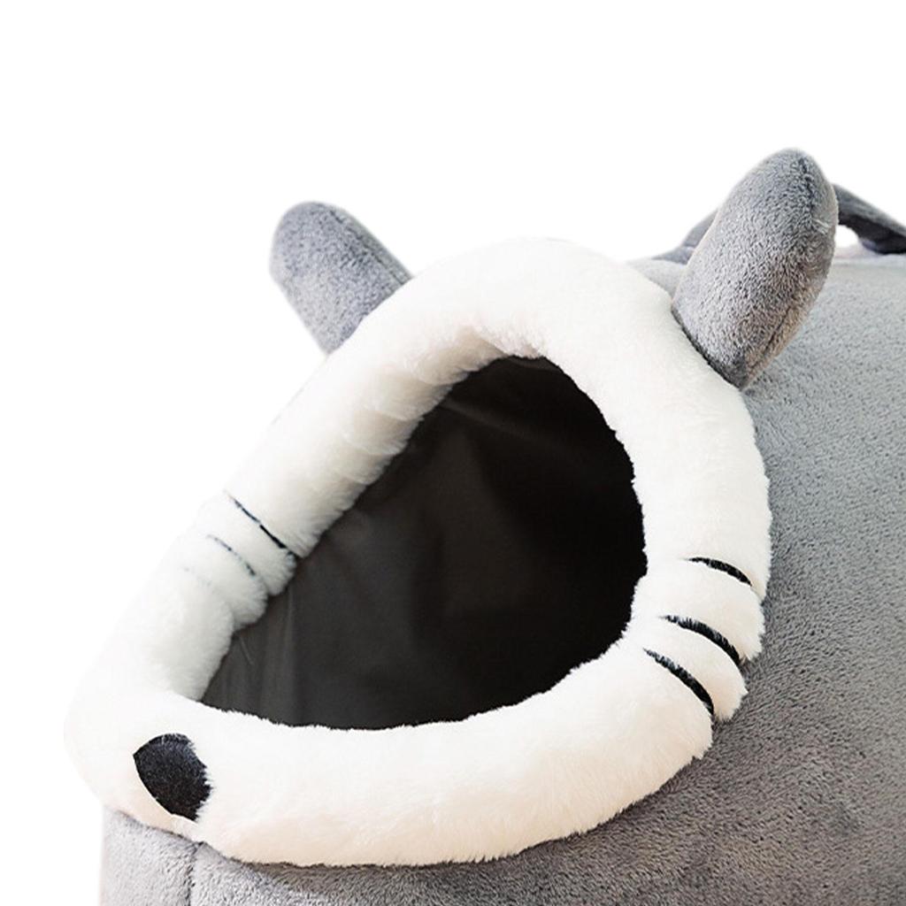 Adorable Kitty Bed: Cozy Retreat for Indoor Felines
