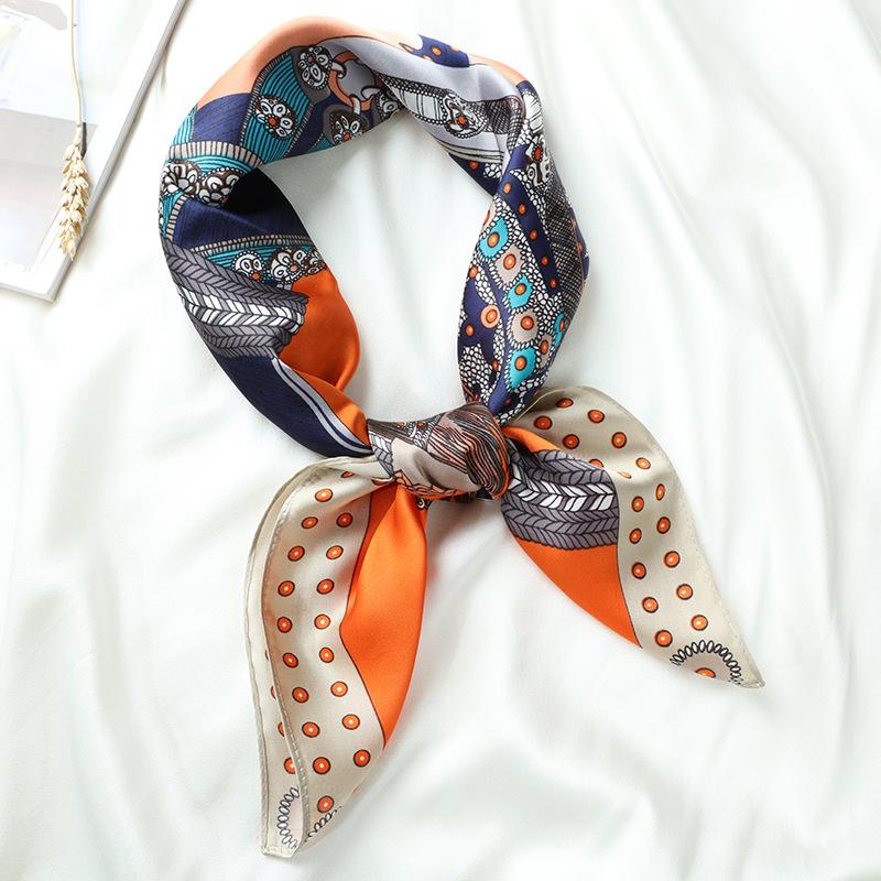 Silk scarf small square scarf women's scarf neck cover neck French winter early spring versatile Korean version decorative scarf neck protection scarf