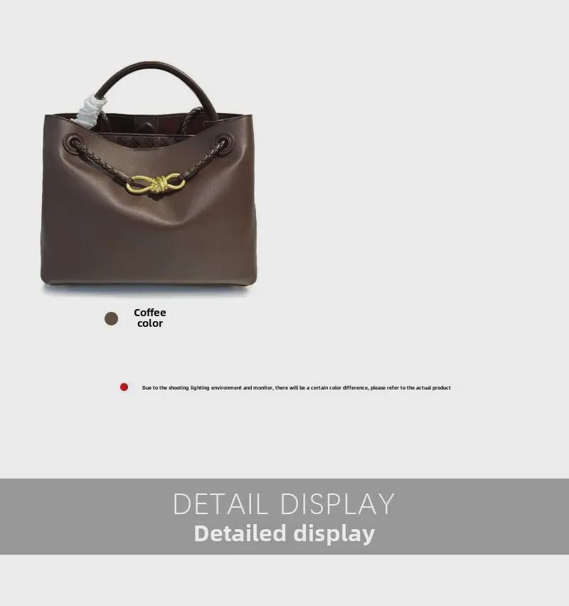 Höst/Vinter 2024 Damväska i Platt Läder för Axel med Metallknutspänne - Crossbody-handväska med Stor Kapacitet