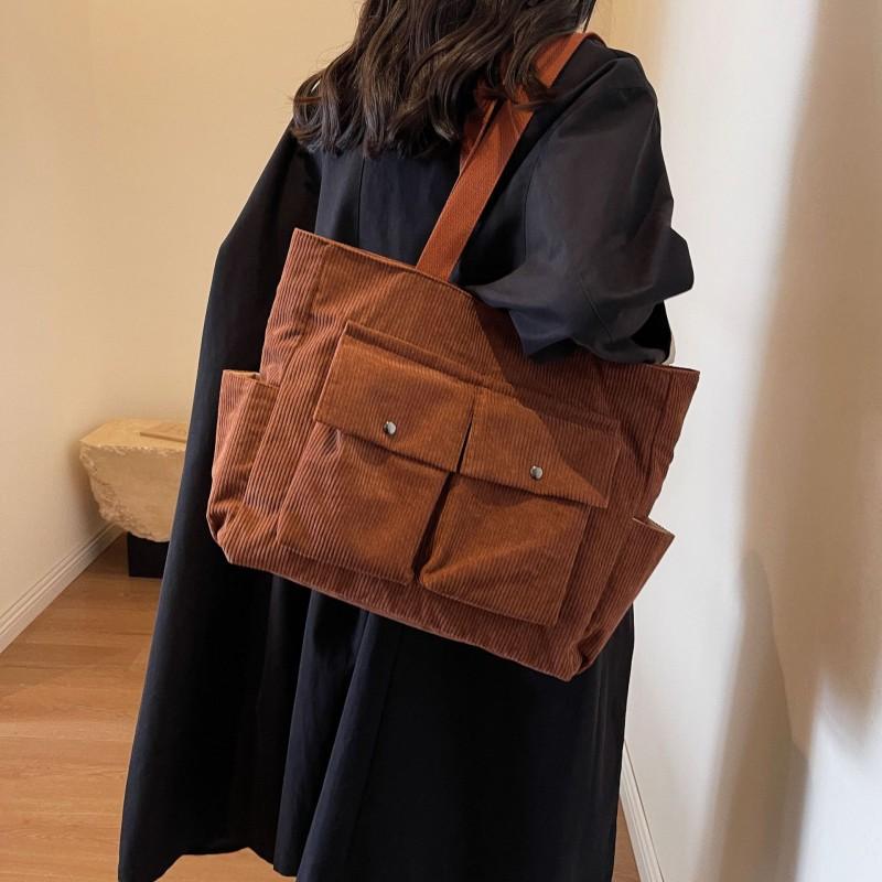 

Corduroy Bag Women With Large Capacity New Shoulder Students All-matching Class Commuting Tote темно-коричневого кольору