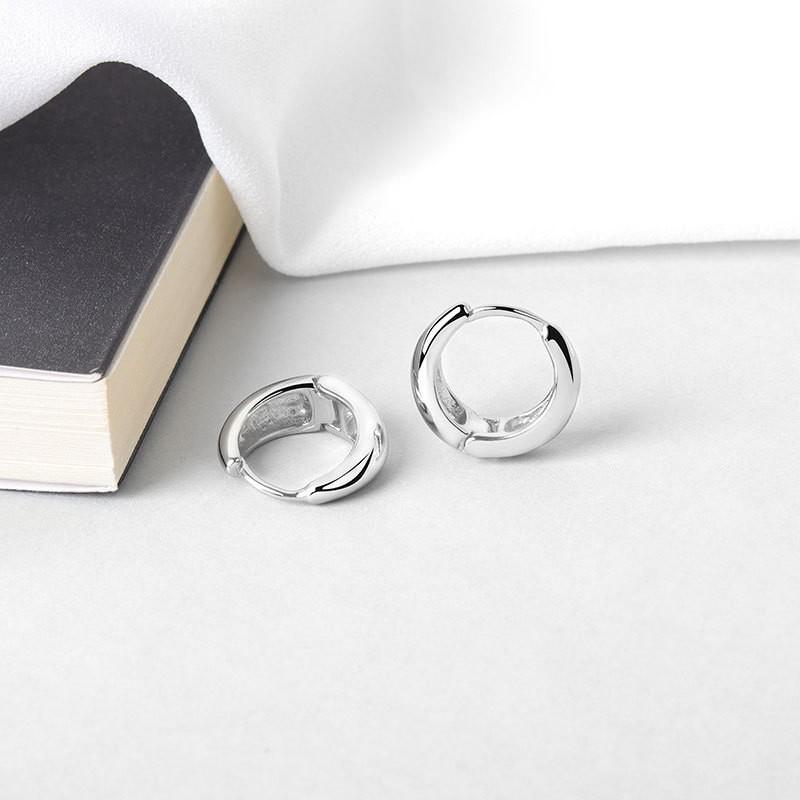 Korean Style Geometric Circle Earrings: Elegant, Versatile Ear Jewelry for Women and Students