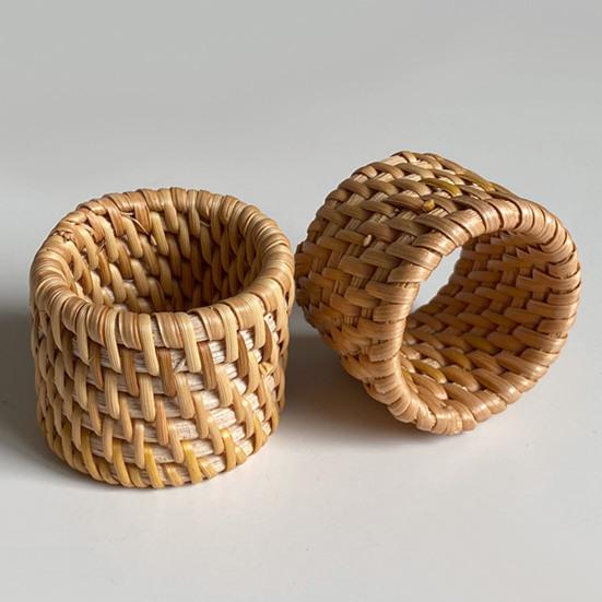 Rattan Woven Napkin Ring Handmade Rustic Napkin Ring Reusable Napkin Holder Table Decor for Wedding Party Everyday Use