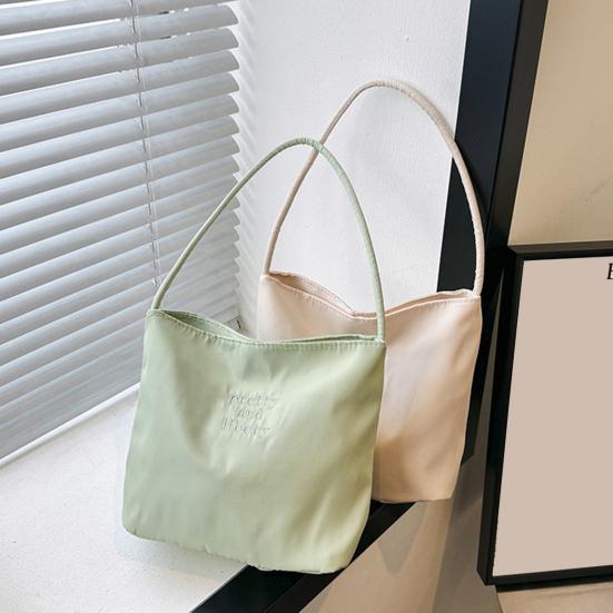 Women's Shoulder Bag Nylon Solid Color Tote Bag Portable Ladies Casual Handbag Commuting Sac for Work Street Daily Outings