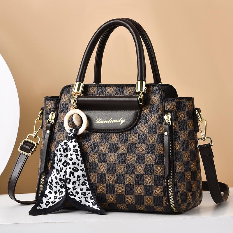 Bag Women's 2025 New Trendy Versatile Women's Bag One Shoulder Oblique Span Bag Large Capacity Fashion Handbag Women's Bag