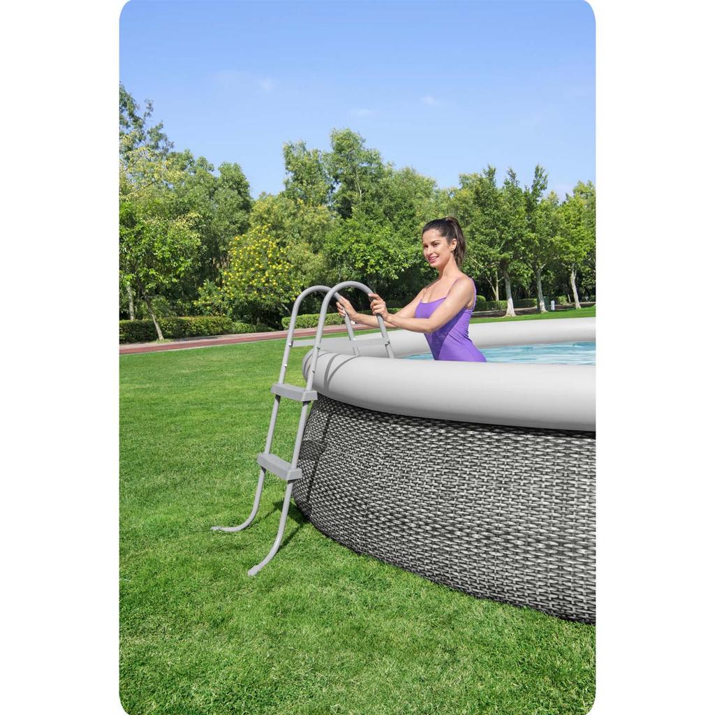 Metallleiter Für Pools 84 Cm Bestway 58430