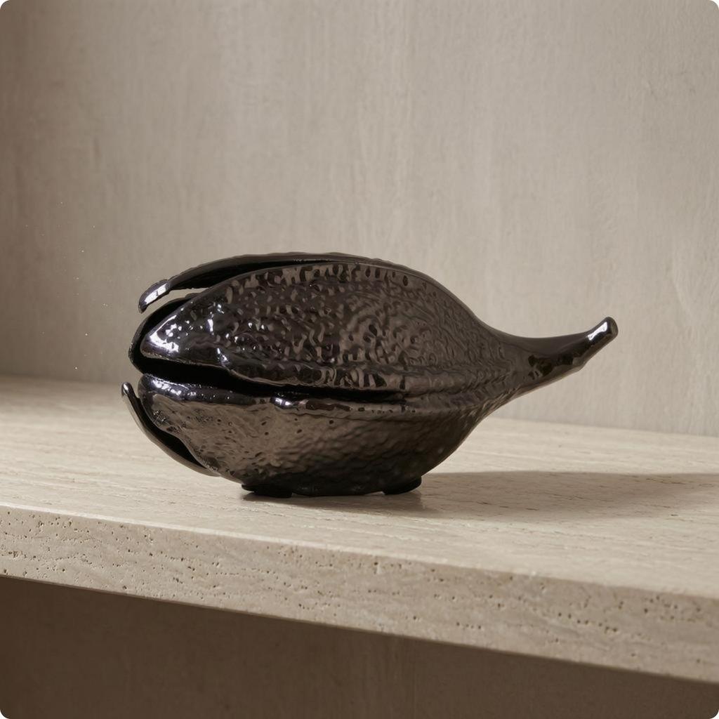 Pod Ornament Electroplated Resin Decor Hammered Texture for Display Styling