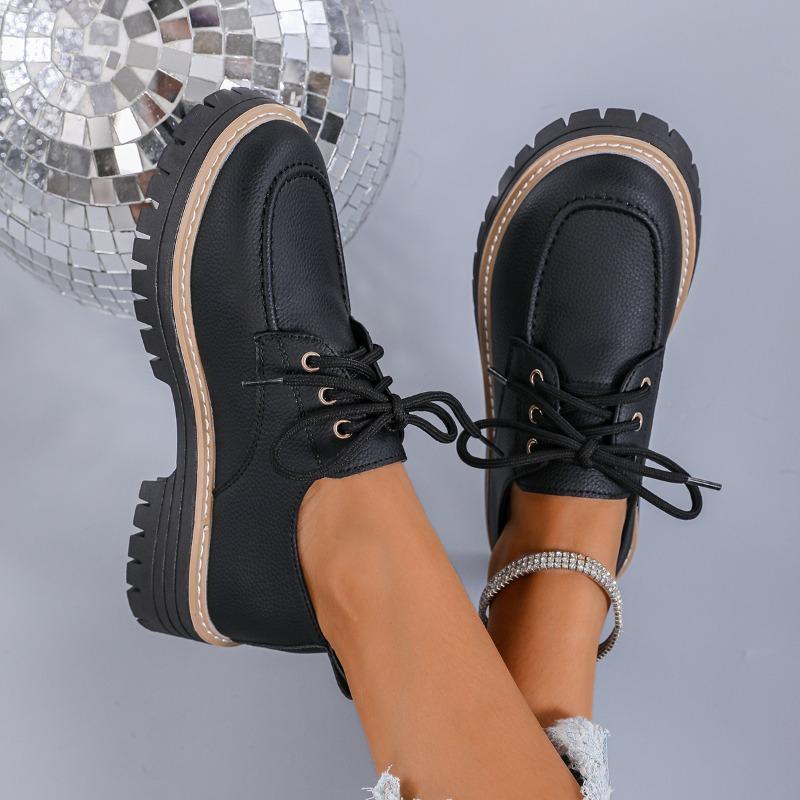 New Round-toed Lace-up Large-sized Casual Shoes for Women