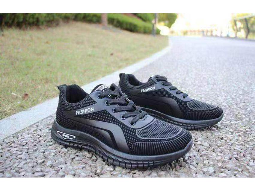 Men's Spring/Summer Leather Water Sports Shoes - Casual, Versatile, Trendy, Soft Sole Running Shoes