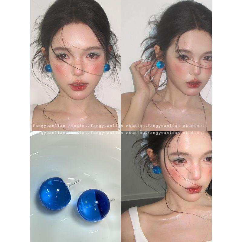 

Super White Dopamine Color Suitable for Summer Earrings Female Face Small Ear Studs Ear Clip Transparent Unique Earrings Gem Green 1.5cm