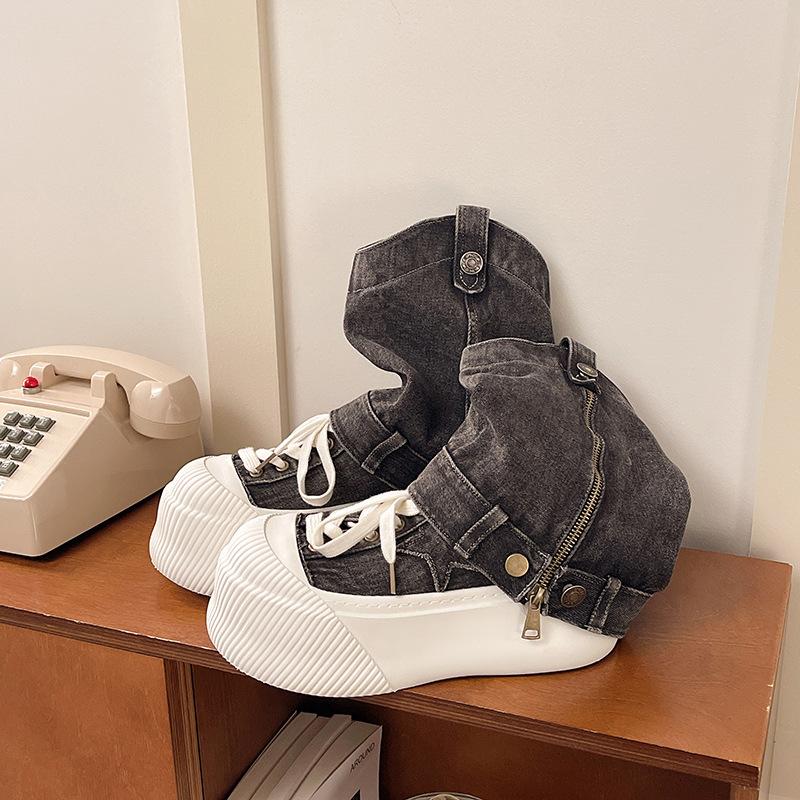 Removable casual boots, trousers, students with thick soles, two board shoes, Martin boots, women's denim, height increase, small man