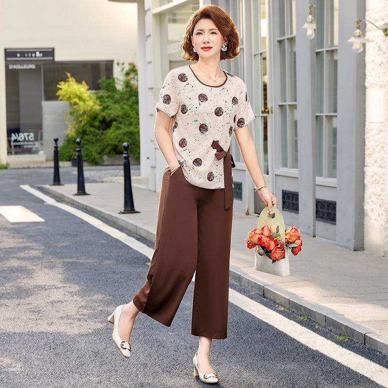 Summer Chinese Style Two-Piece Set: Short Sleeve Top & Wide Leg Pants for Middle-Aged Women