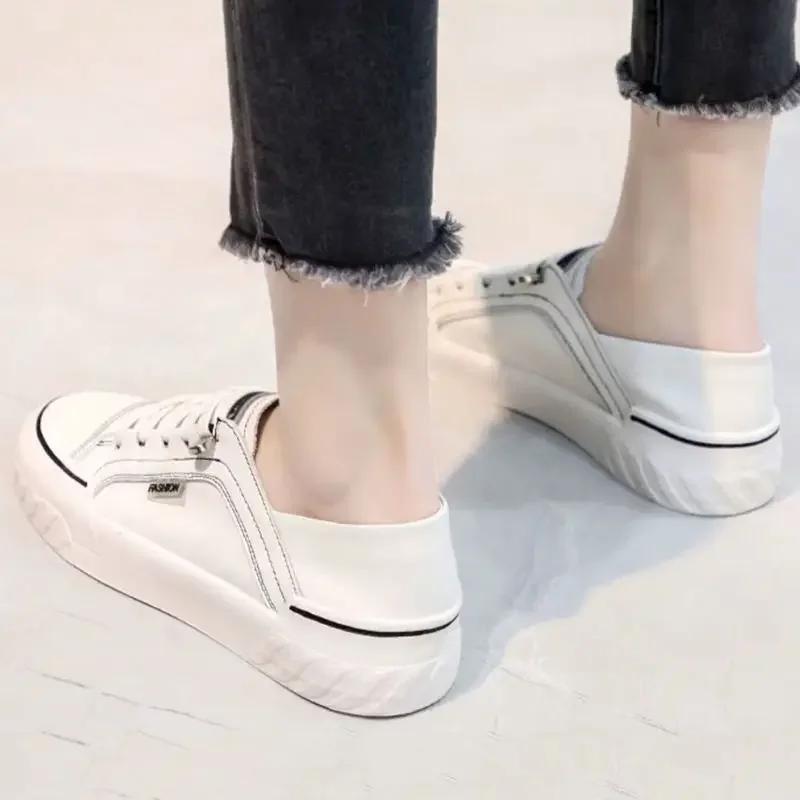 Fashion Flat Comfortable Elegant Women's Running Shoes Trend 2024 Canvas Mirror Luxury Cute Low Hit Ladies Shoe Designer Fashion White