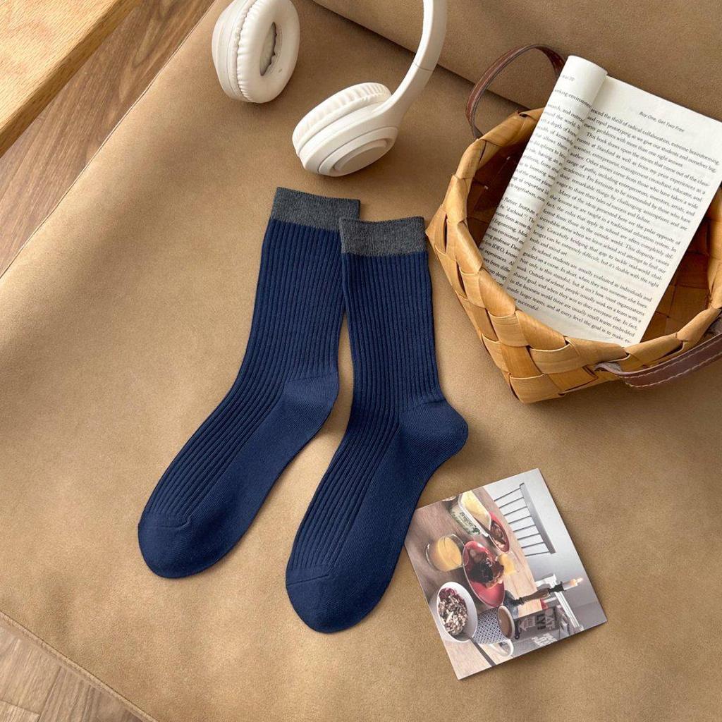 Trendy Retro Dark Blue/Brown Mid-Calf Cotton Socks — Slimming, Puffy & Non-Constricting for Autumn/Winter