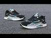 Atmungsaktive weiße Mesh-Sportschuhe mit dicken Sohlen