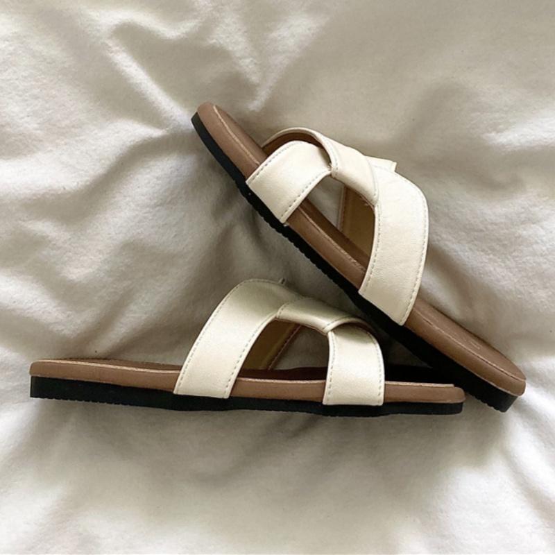 Fashion Designer Woman Flat Slippers Luxury Designer Sandals Casual Bottom Slippers Summer Women Sandals New Shoes for Women