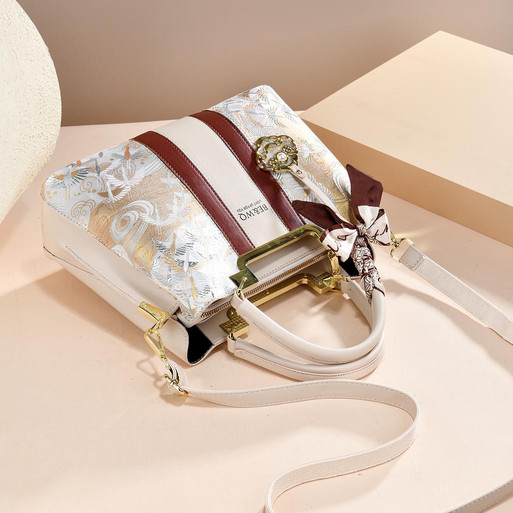 New Chinese Style Crane Embroidery Daily Handbag For Mothers, Elegant All-Match Top Handle Crossbody Festival Present