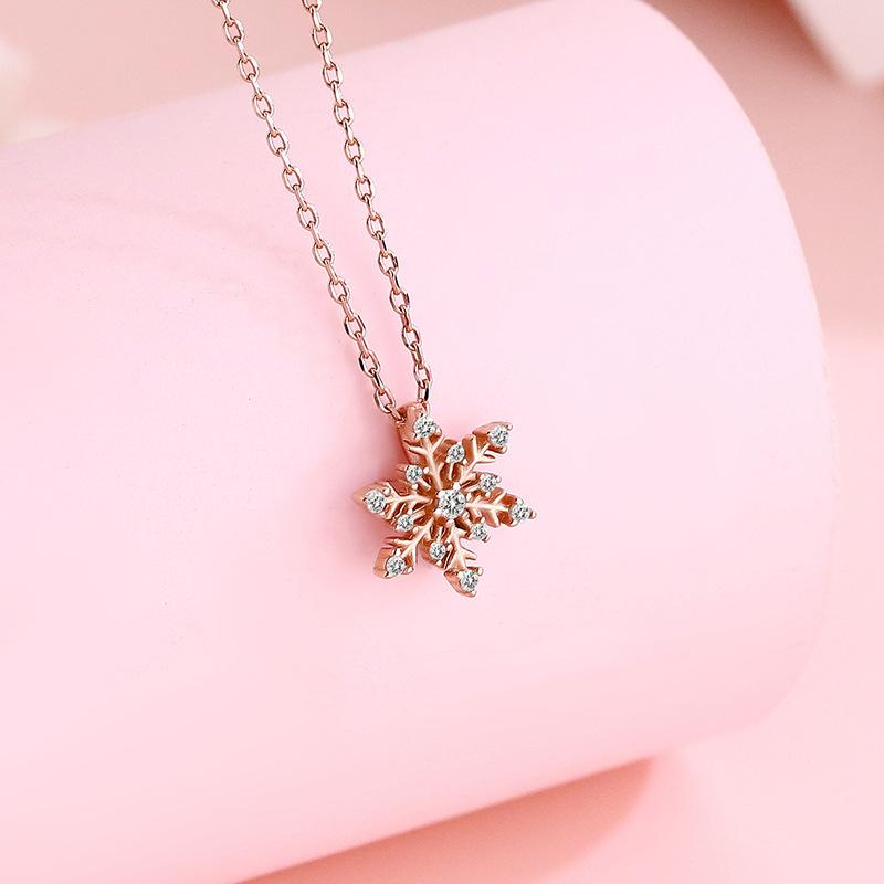 New Snowflake Necklace for Women, Simple and Fashionable Korean Version, Small Clear, New Blue Snowflake Pendant