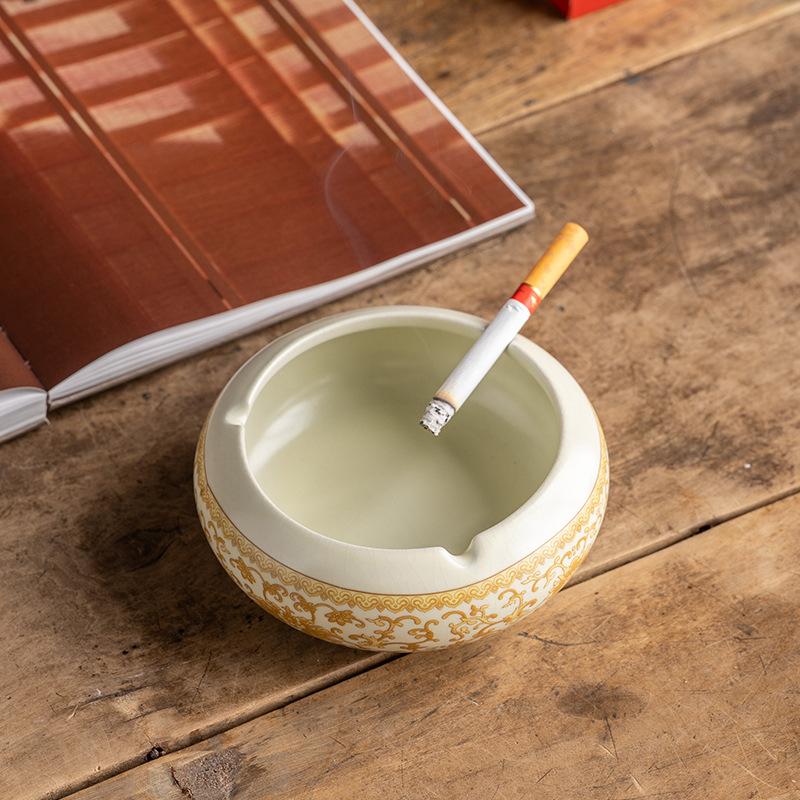 Ceramic Ru kiln ashtray creative mini ashtray Chinese practical easy to clean ashtray small personality trend