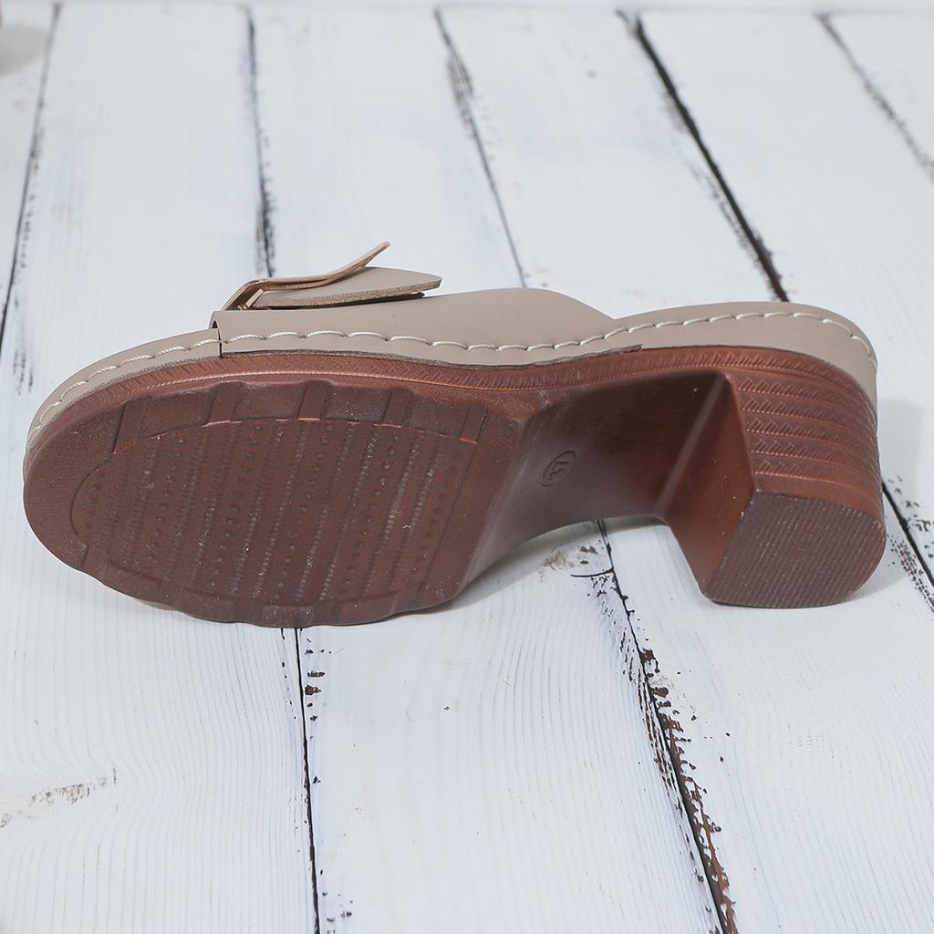 Large Size Thick Heel Slippers Women's Summer 2025 New TEUM Explosion Belt Buckle Light Sandals Women