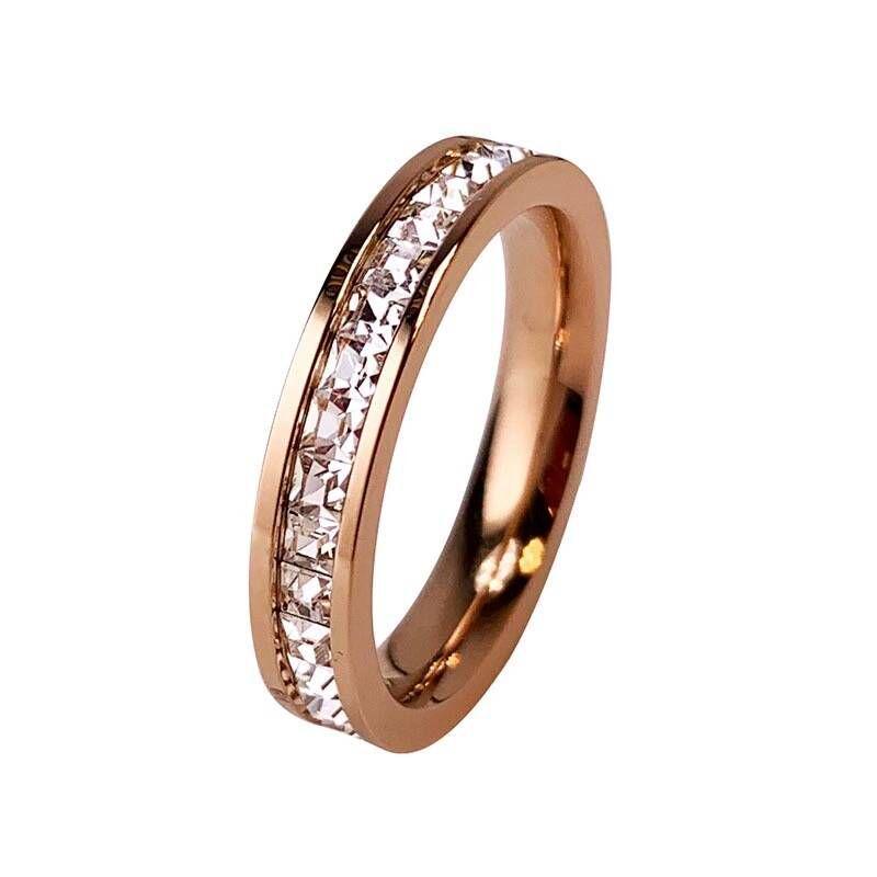 Women's Titanium Zircon Star Ring - Elegant, Non-Fading Design for Pinky or Bestie Gifts.