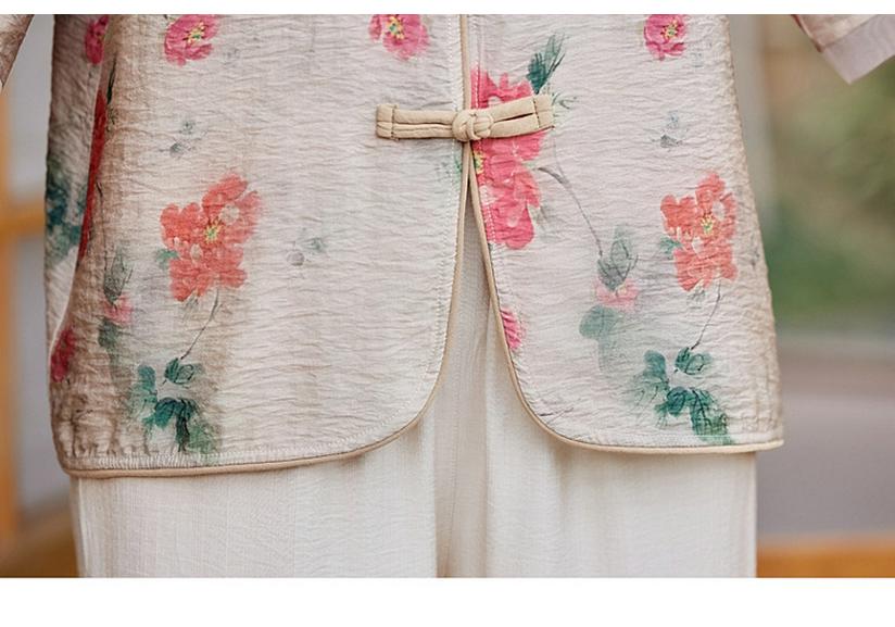 Mom's 2026 Summer Chinese-Style Silk Outfit: New Elegant Top and Thin Two-Piece Set for Middle-Aged and Elderly Women